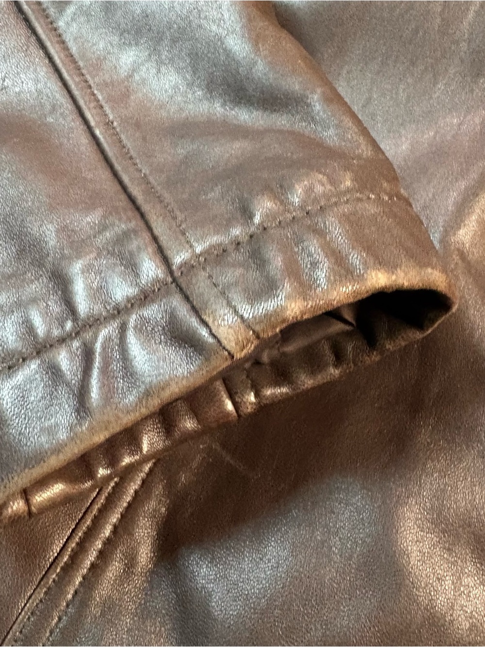 Wilson’s Leather men’s jacket. - Picture 10 of 10